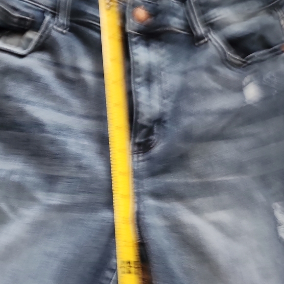 Judy Blue Distressed Blue Jeans - Picture 13 of 14